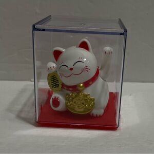 Solar Lucky Cat Waving Arm Solar Toy-white,2” Tall,New